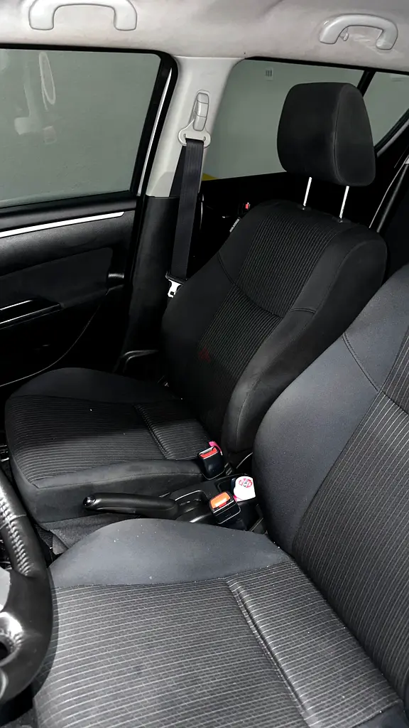 Suzuki Swift 2015 GCC Specs - Excellent Condition - Image 7