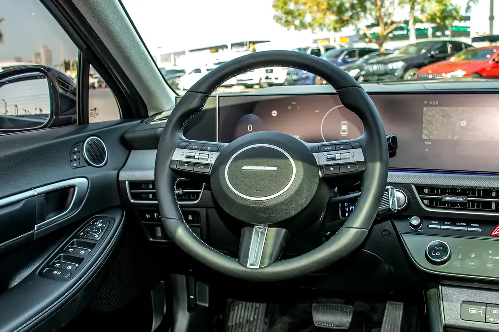 2024 SONATA TURBO EXCLUSIVE-1.6L, FROM KOREA, ACCIDENT FREE - Image 10
