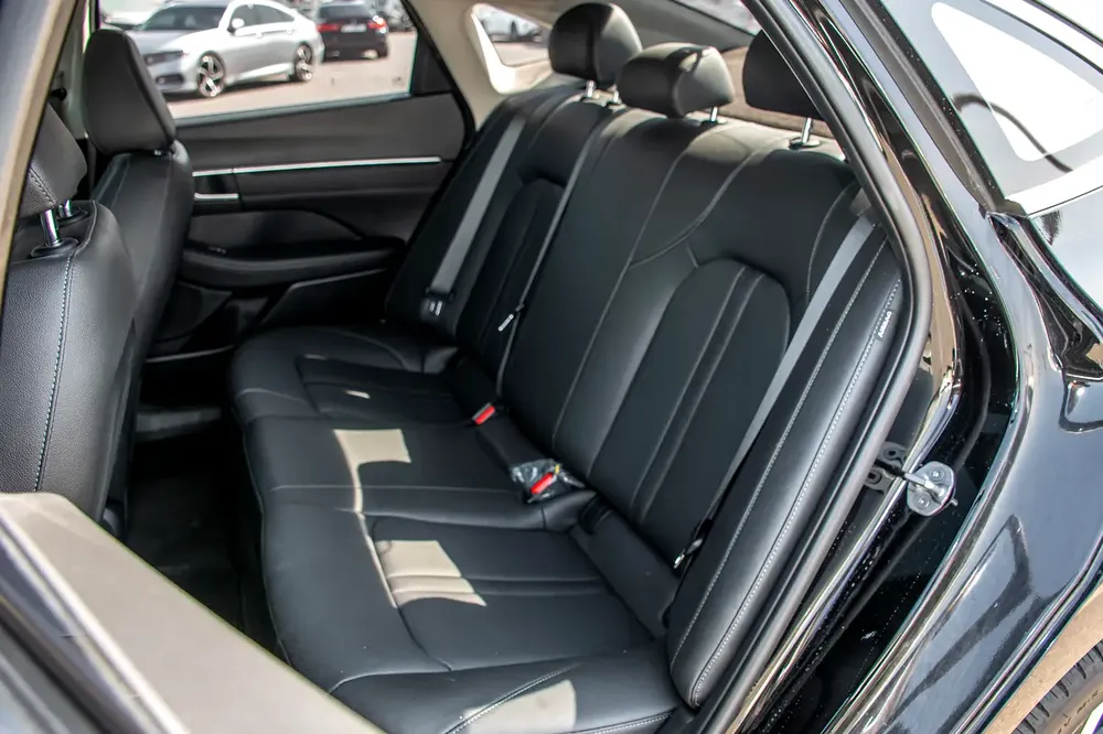 2024 SONATA TURBO EXCLUSIVE-1.6L, FROM KOREA, ACCIDENT FREE - Image 18