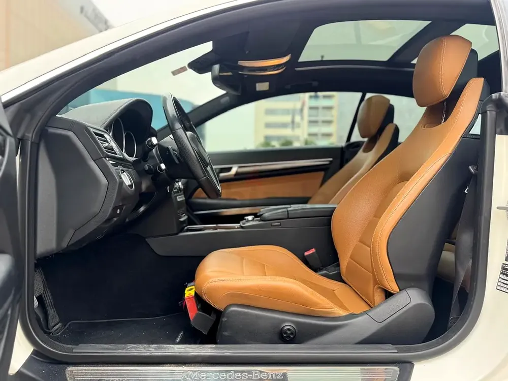 2014 Mercedes-Benz  E 200 coupe very good condition - Image 9