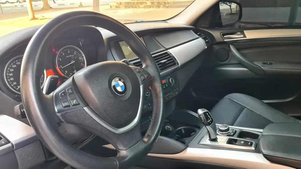 2013 BMW X6 V6 SUNROOF LEATHER GULF GCC SPEC NEW TYRES ORIGINAL PAINT - Image 13