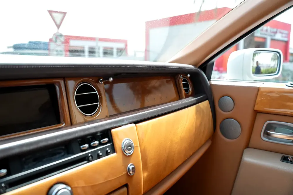 Rolls-Royce Phantom Standard 2004 | Japanese Specs | Pristine Condition - Image 15