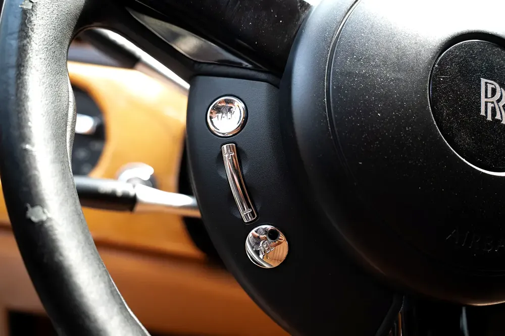 Rolls-Royce Phantom Standard 2004 | Japanese Specs | Pristine Condition - Image 17