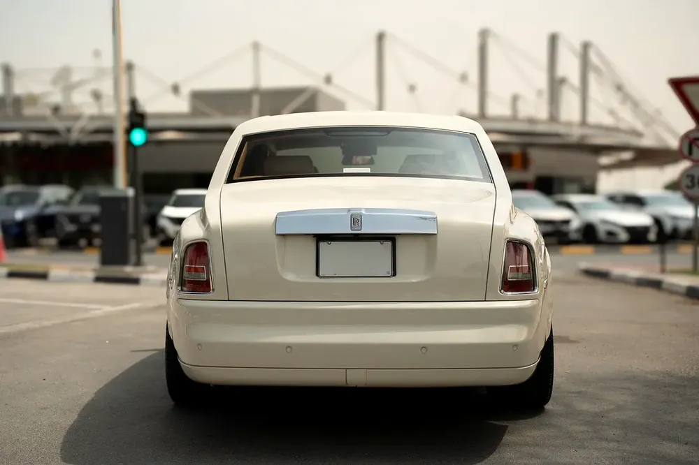 Rolls-Royce Phantom Standard 2004 | Japanese Specs | Pristine Condition - Image 5