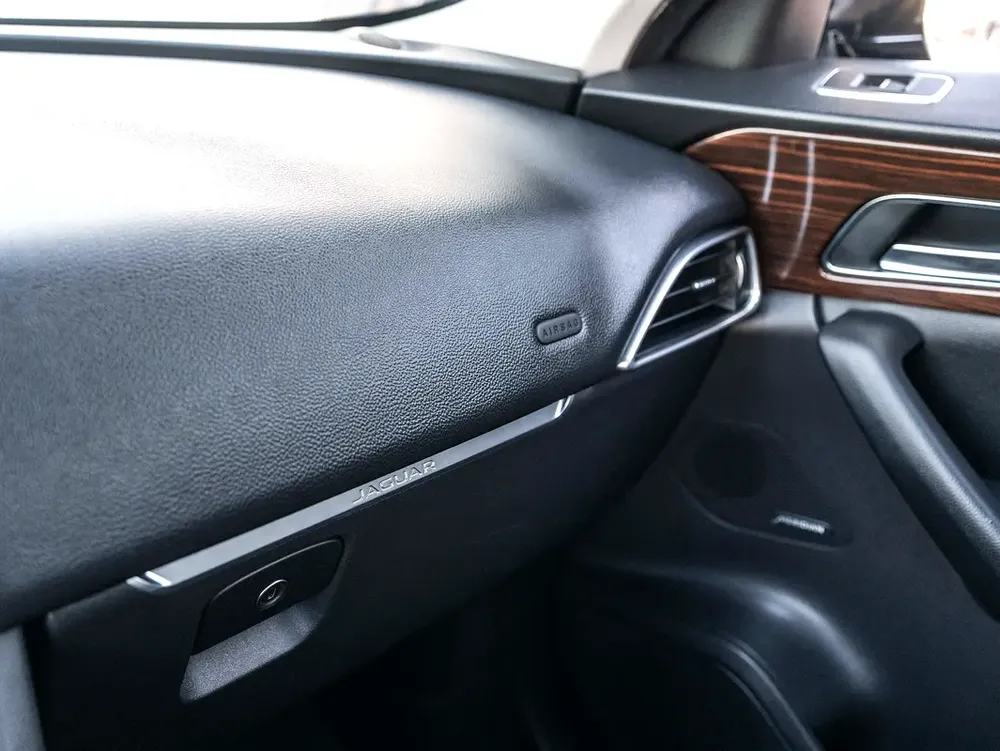 0% DOWN PAYMENT | 🚀FAST-TRACK FINANCING | JAGUAR F-PACE 35T PURE | JUNE EDITION | GCC - Image 13