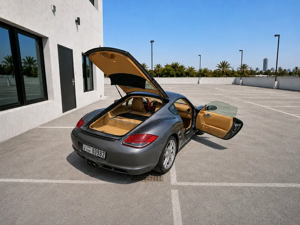 2011 Porsche Cayman S | GCC Specs | PDK | 3.4L Flat-6 | Comprehensive insurance - Image 7