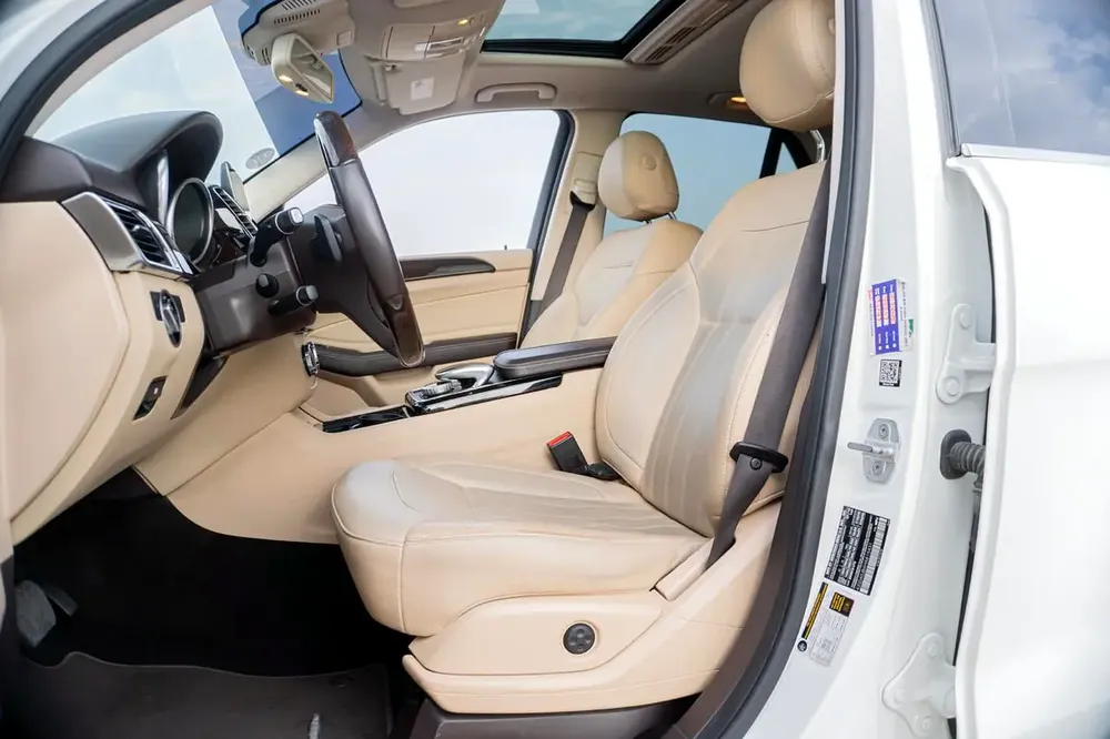 Mercedes-Benz GLE 350 2017, American Specs - Image 18