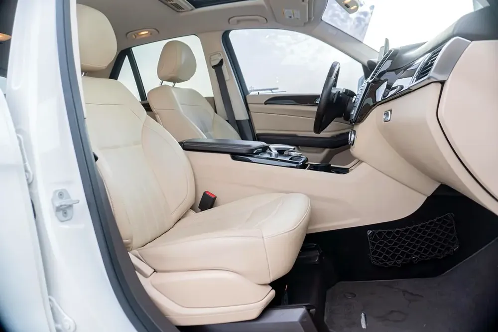 Mercedes-Benz GLE 350 2017, American Specs - Image 19