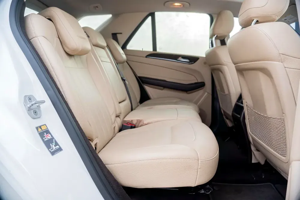 Mercedes-Benz GLE 350 2017, American Specs - Image 20