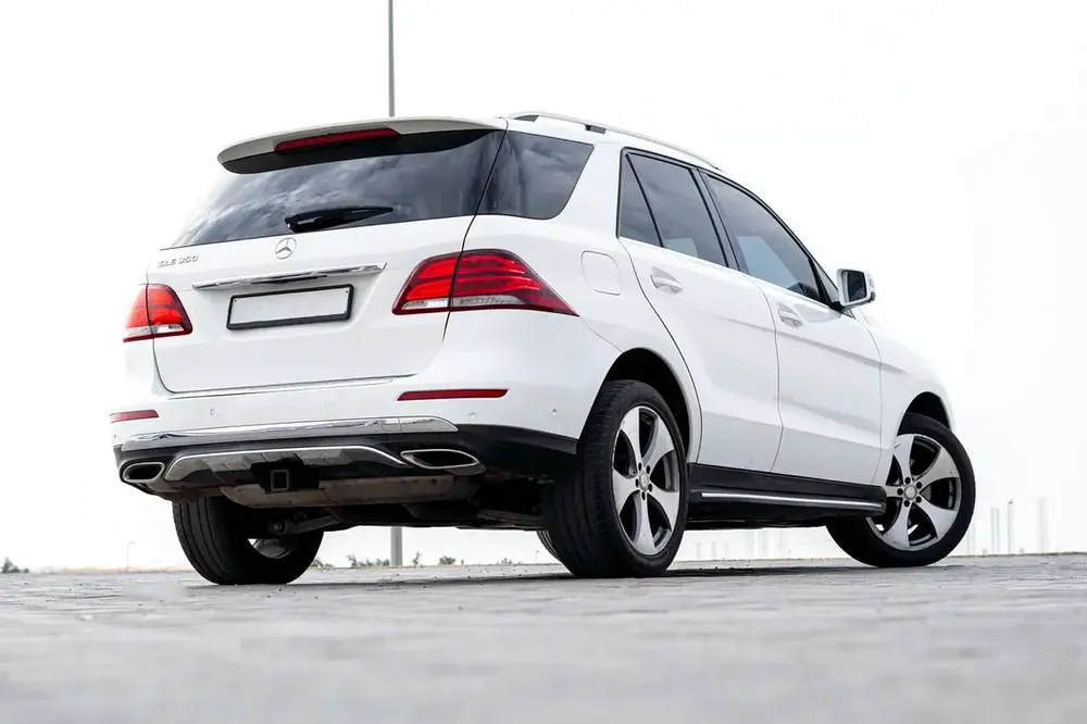 Mercedes-Benz GLE 350 2017, American Specs - Image 4