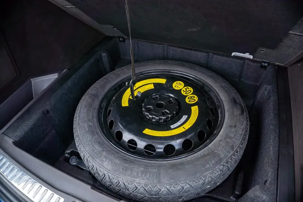 Mercedes-Benz GLE 350 2017, American Specs - Image 8