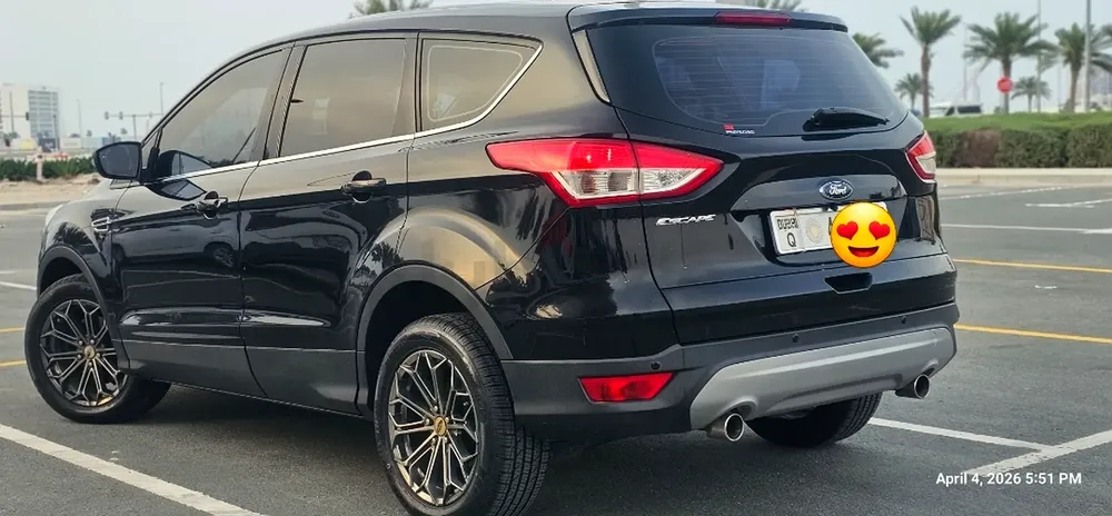 First Owner | Ford Escape 2015 |134k KM | Reverse Cam  Sensors | Dual AC | New set of Tires 2026| - Image 4
