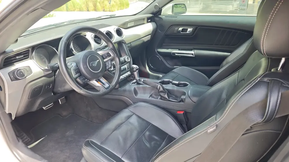 Ford Mustang Ecoboost Premium 2015 - Image 10