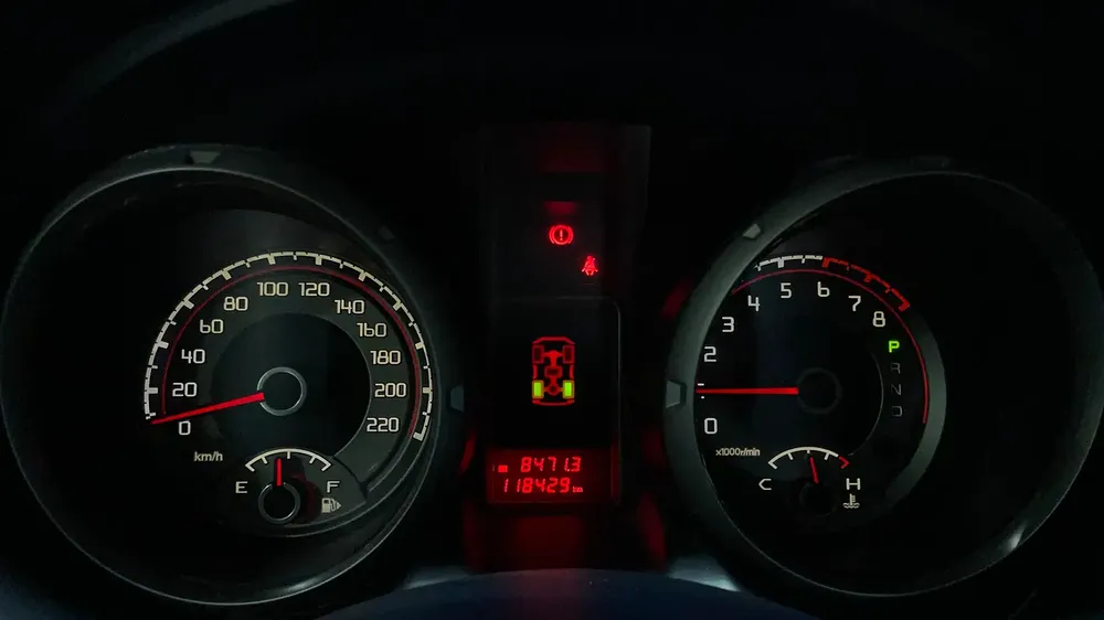 AED 752/m | 0 DP | Free 3 Months Warranty | Service History | 30 Day Return | MITSUBISHI PAJERO 2019 - Image 9