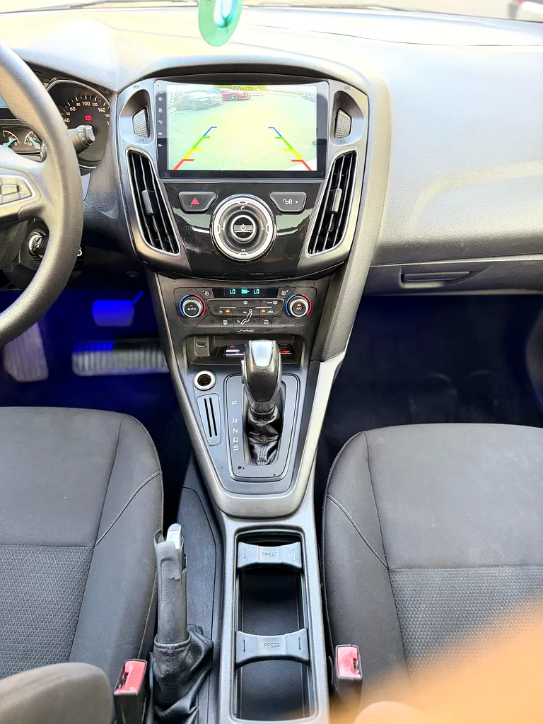 Ford Focus - Full Option - 2016 - GCC Specs - Excellent Condition - Image 13