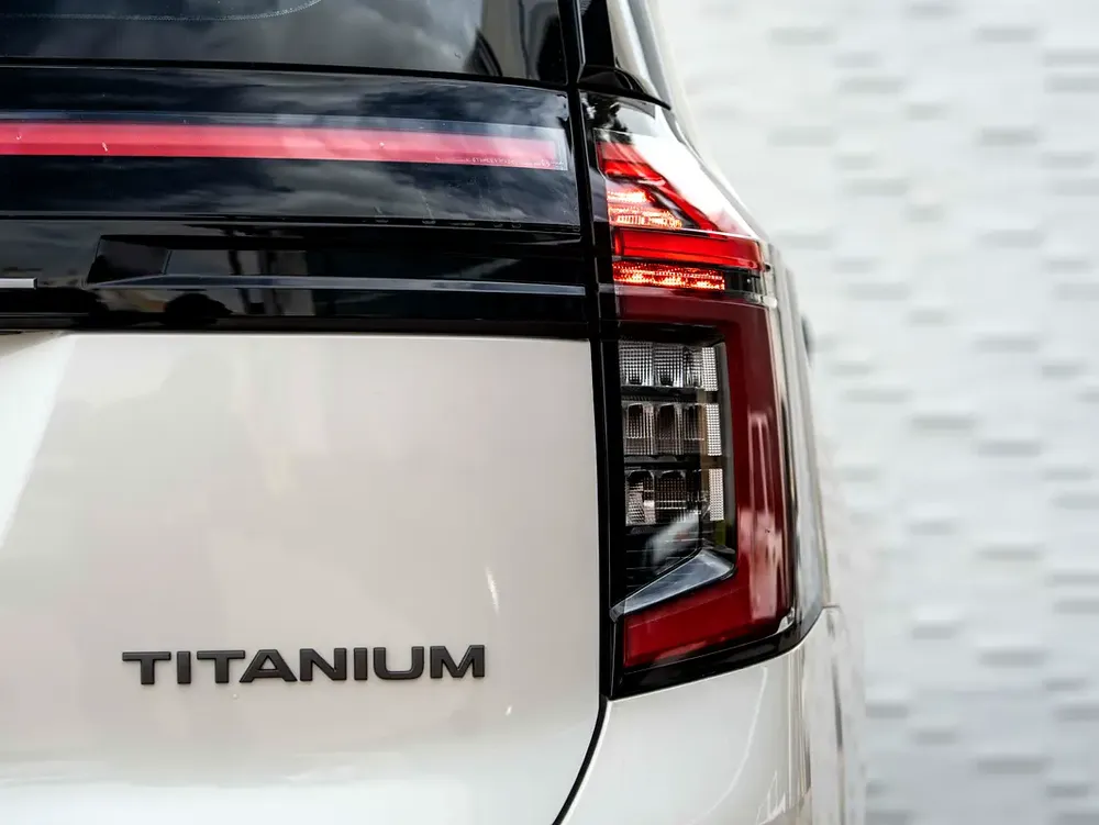 0% DOWN PAYMENT! | SAVVY-BUY | GUARANTEED BUY-BACK | SE TITANIUM | BRAND NEW | WARRANTY + SERVICE - Image 8