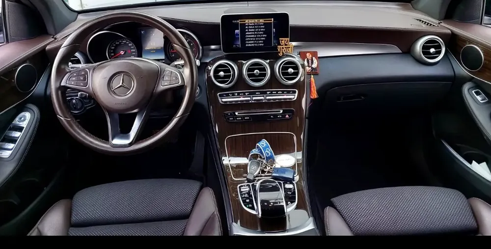 2017 MERCEDES GLC250 low mileage || accident free || single owner - Image 13