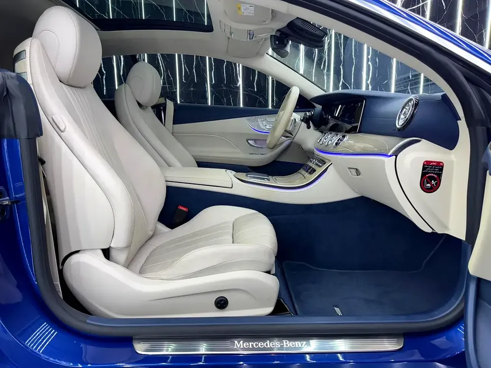 GCC  Specs | Original Paint | Ivory White Interior | Low  Mileage | Full Service History - Image 11
