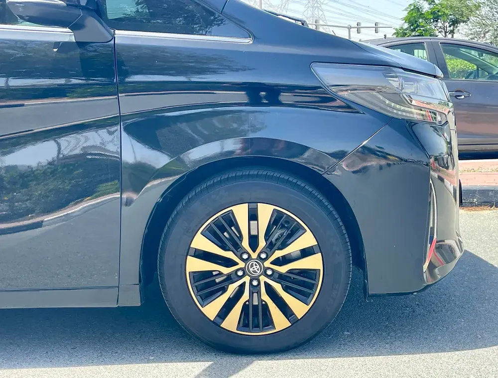 2020 Toyota Alphard EXECUTIVE LOUNGE - Japanese Specs - Image 8