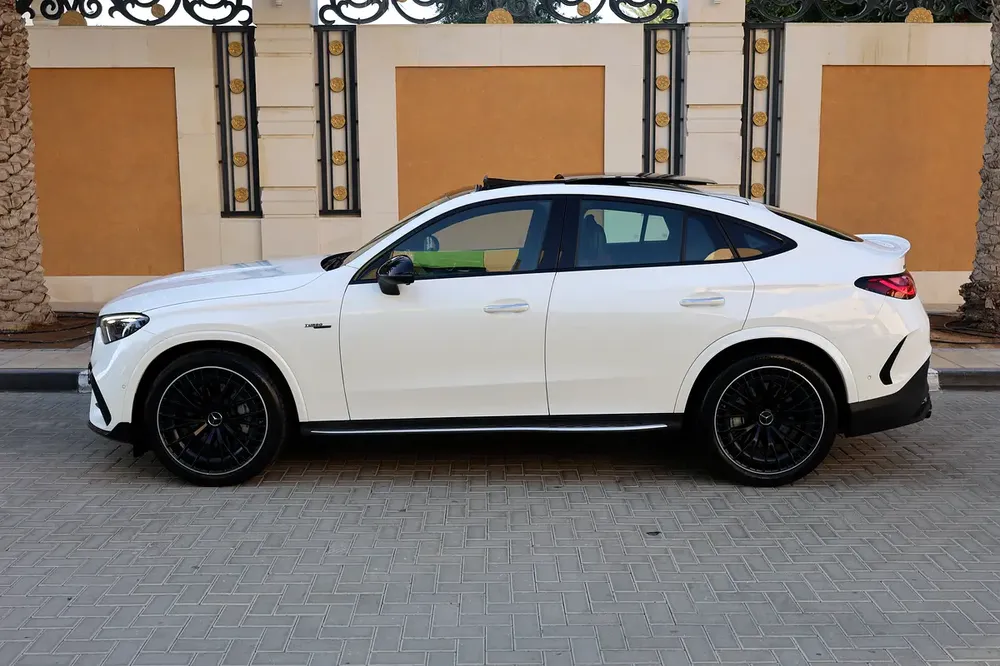 Mercedes-Benz -GLC43- COUPE 570KM-2025-GCC SPECS -BRAND NEW warranty &service from GARGASH - Image 8