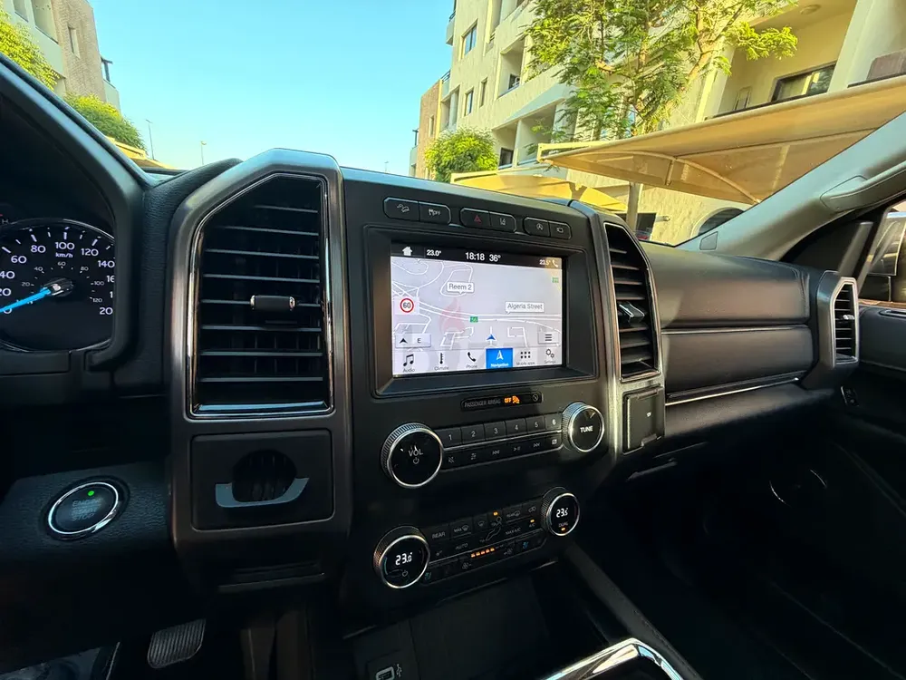 Warranty+free service Platinum edition full options - Image 12