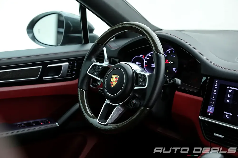 2021 Porsche Cayenne S Coupe | GCC Specs | Under Warranty | Service Contract | Perfect Condition - Image 11