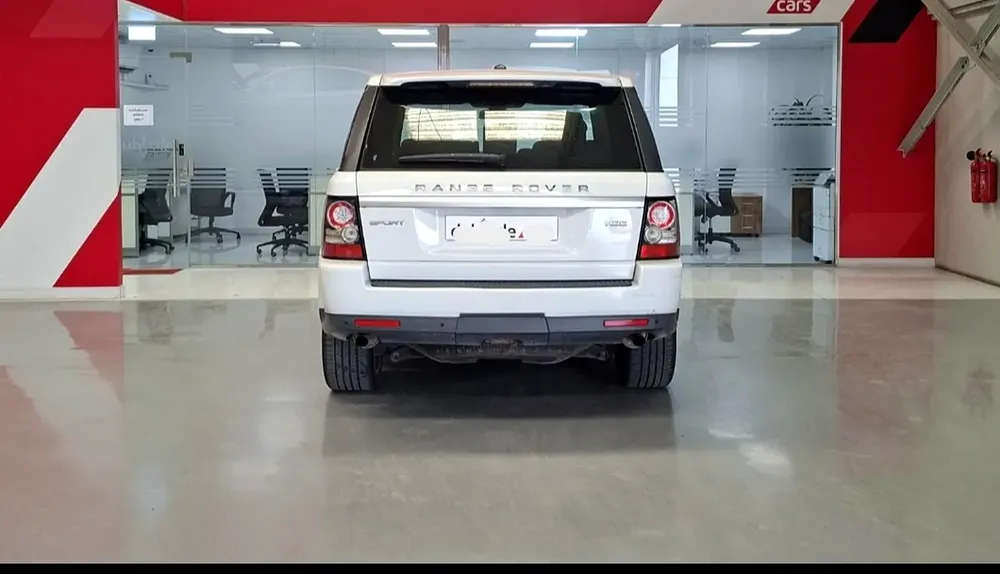 Land Rover Discovery Sport HSE Luxury 2012 GCC Specs - Image 8