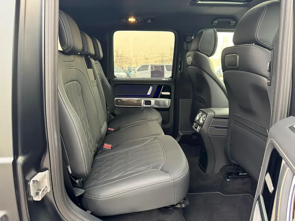 MERCEDES BENZ G63 GRAND EDITION AUCTION GRADE 4.5/A ALL ORIGINAL PAINT LIKE BRAND NEW CAR - Image 16