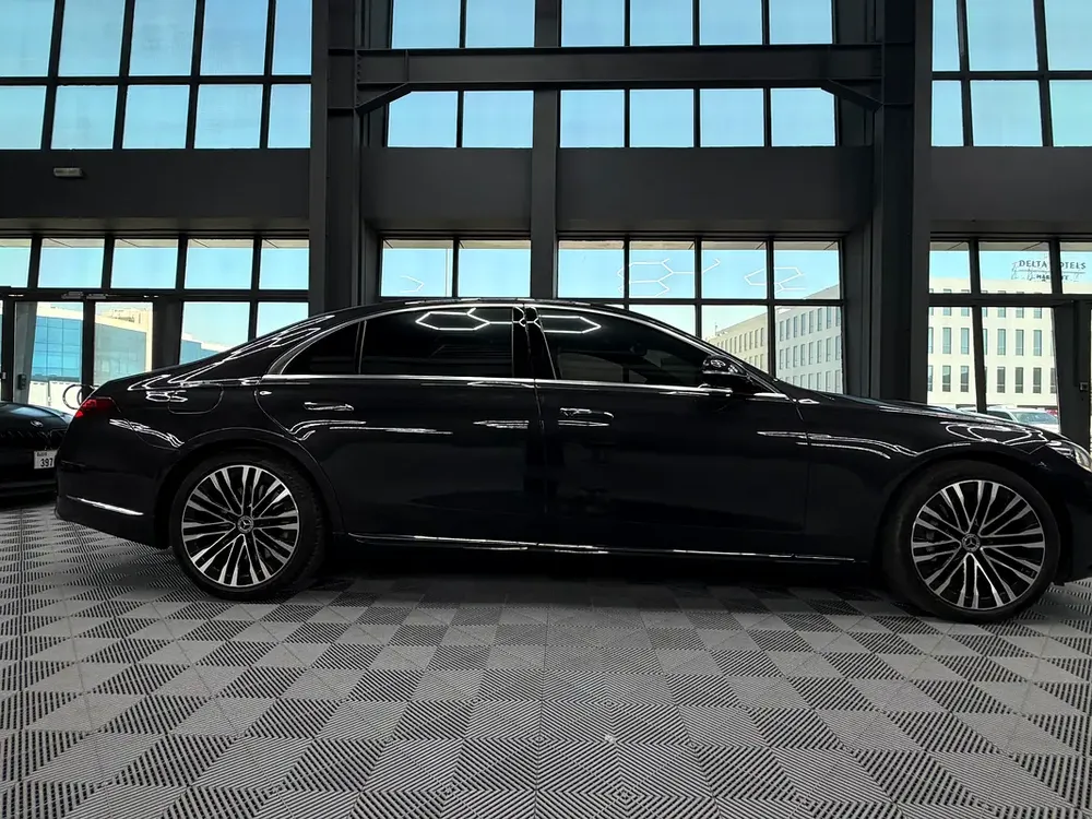 Mercedes S580 4MATIC 2021 | Korean Spec | Full Option | 51,000 KM | Burmester | Rear Screens - Image 4
