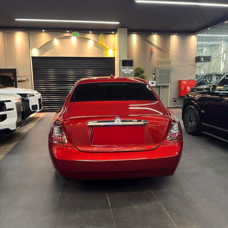 Rolls-Royce Ghost Series II 2022 - GCC Specs - Pristine Condition - Image 4