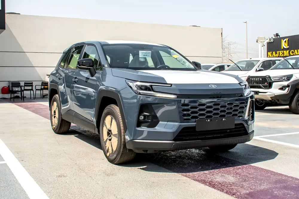 2026 Toyota RAV4 LE - GCC Specs - Brand New! - Image 4