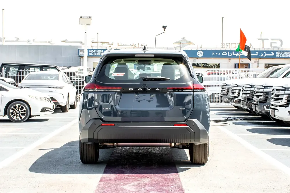 2026 Toyota RAV4 LE - GCC Specs - Brand New! - Image 6