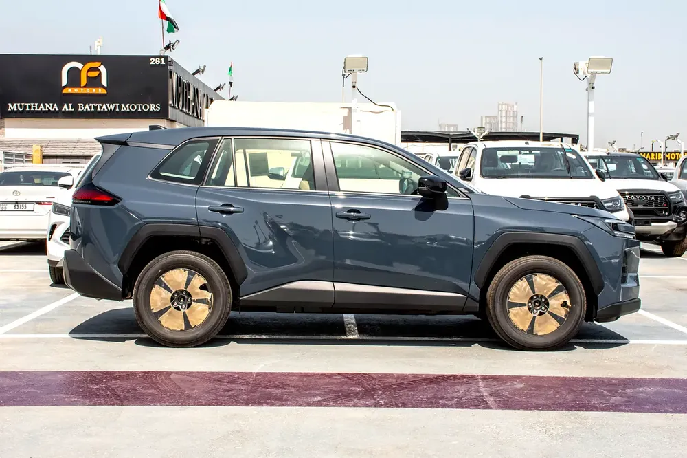 2026 Toyota RAV4 LE - GCC Specs - Brand New! - Image 8