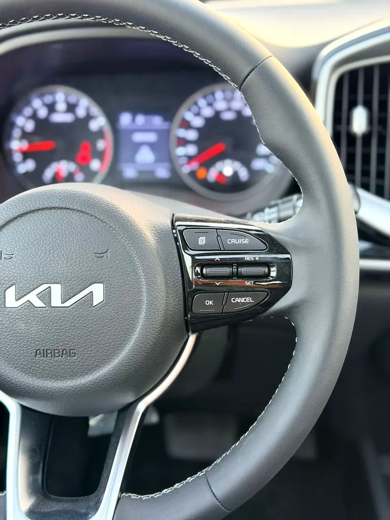 2025 Kia KX1 1.4L CVT Sunroof - Image 13
