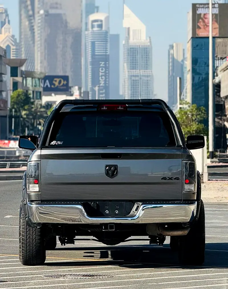 Dodge Ram 1500 SLT 2012 GCC Specs - Image 5