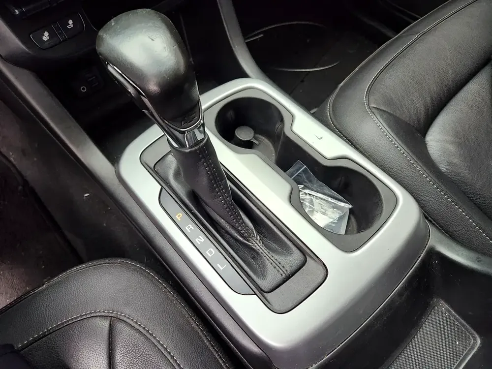 Chevrolet Colorado 2022 - Korean Specs - Excellent Condition - Image 14