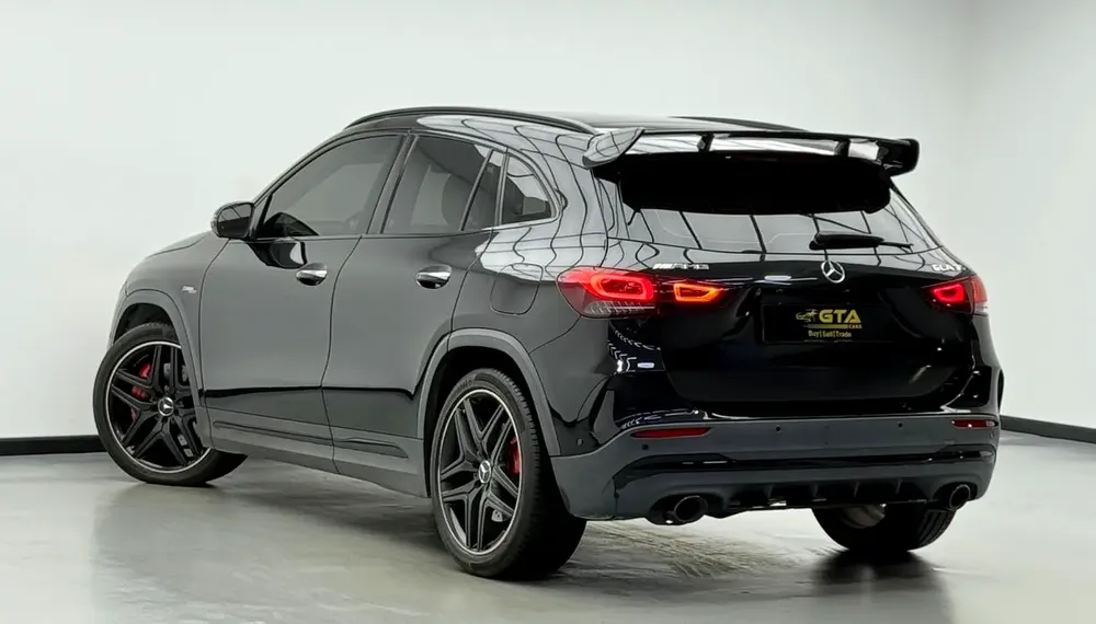2022 Mercedes-AMG GLA35 ,Gargash Warranty + Service Contract ,Full Gargash Service History ,GCC - Image 4