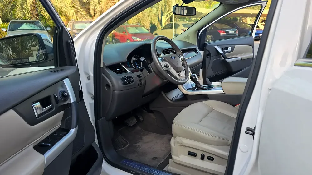 Ford Edge LIMITED Gcc like new - Image 8