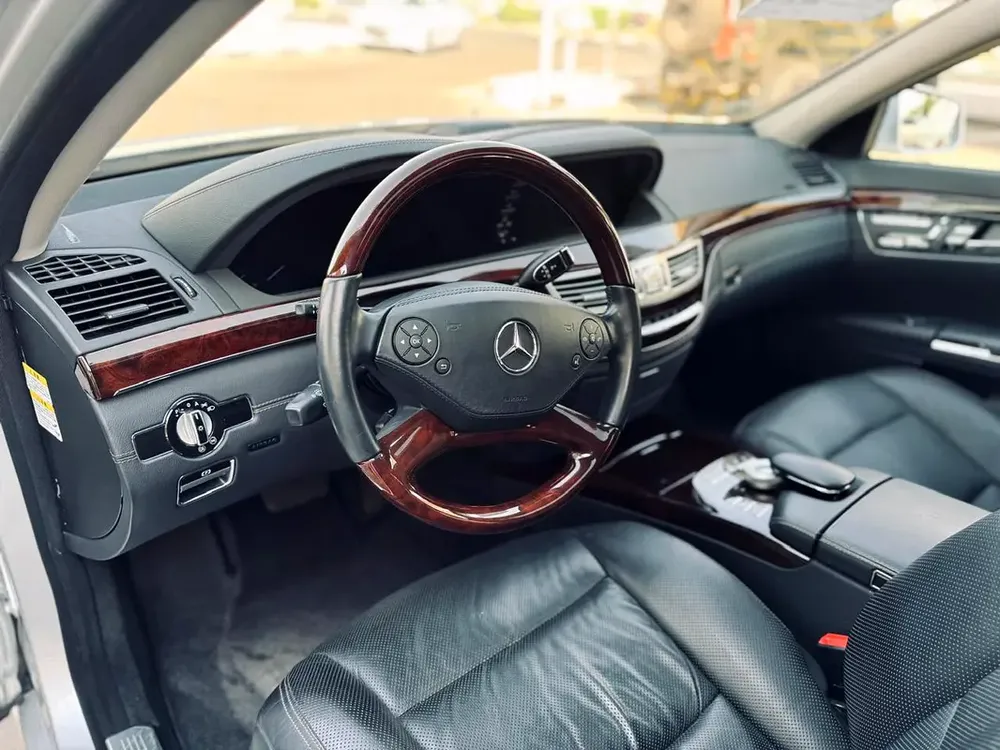 BENZ S550 | 2012 | ONLY : 62194 KM | JAPAN IMPORT | CLEAN TITLE | - Image 11