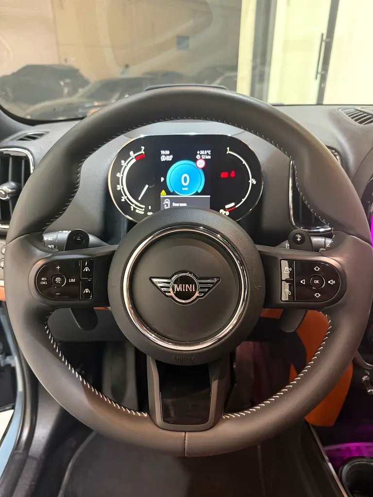 MINI Cooper Countryman S 4WD Agency Warranty valid - Image 12