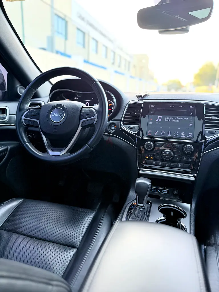 Jeep Grand Cherokee Limited V6 3.6L - Image 6