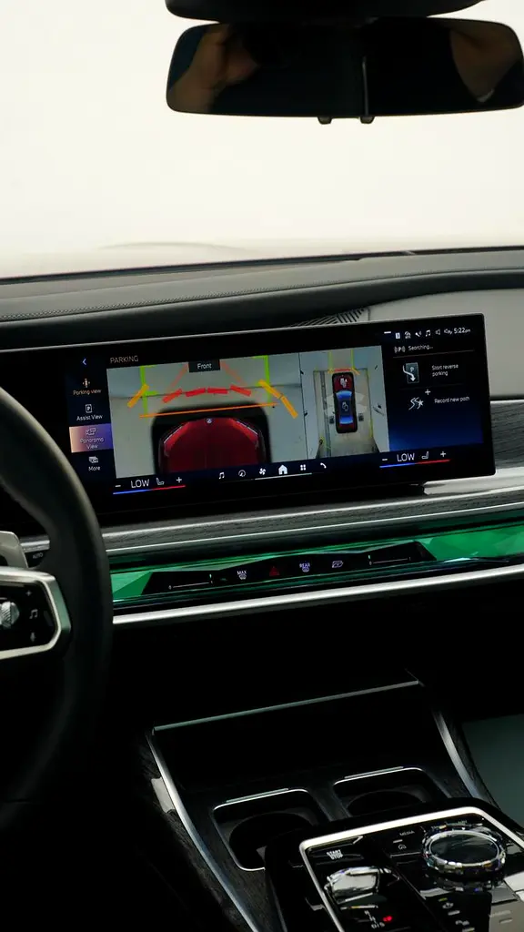 2026 BMW 740i xDrive | GCC Specs | Brand New Luxury Sedan - Image 7