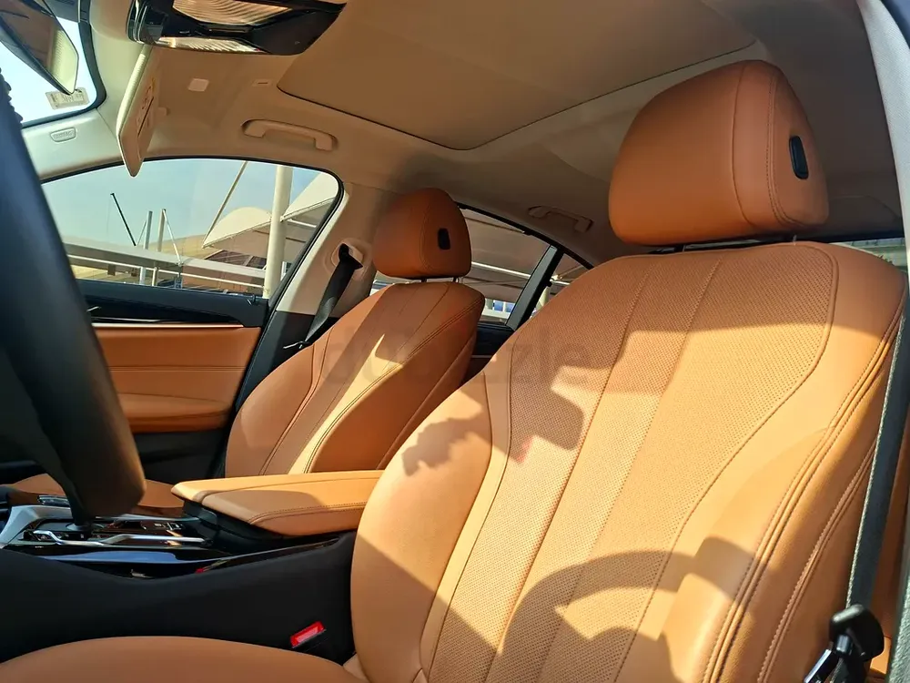 AED 2583/month | 2023 BMW 5-Series 520i | GCC Specs | Ref#410745 - Image 11