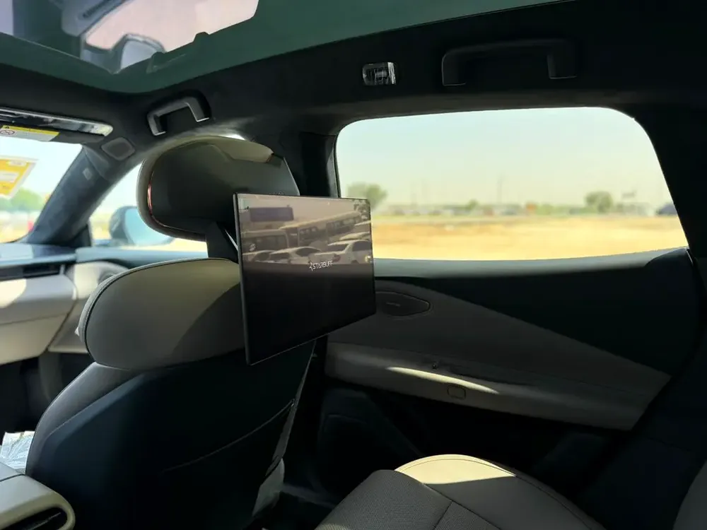 Lynk & Co Z10 2025 - Brand New - Chinese Specs - Image 16