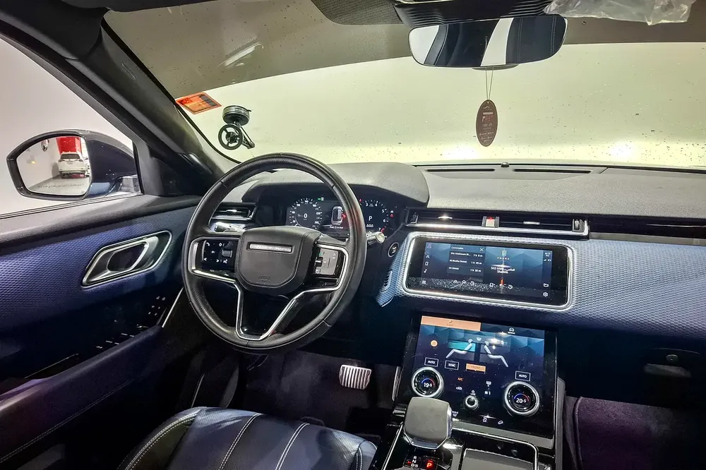 AED 2279/month | 2021 Land Rover Range Rover Velar R-Dynamic SE | GCC Specs | Ref#447544 - Image 9