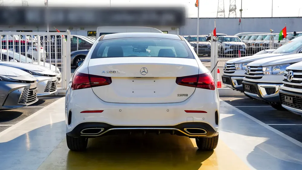 MERCEDES -BEN A 200L 1.5L V4 FULL OPTION MODEL 2025 CHINESE SPECS - Image 5