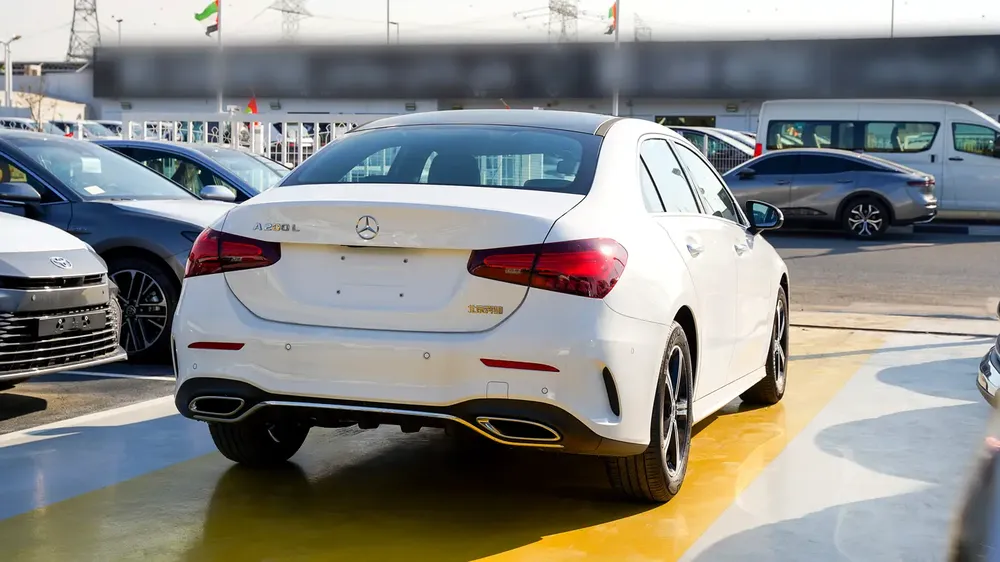 MERCEDES -BEN A 200L 1.5L V4 FULL OPTION MODEL 2025 CHINESE SPECS - Image 6