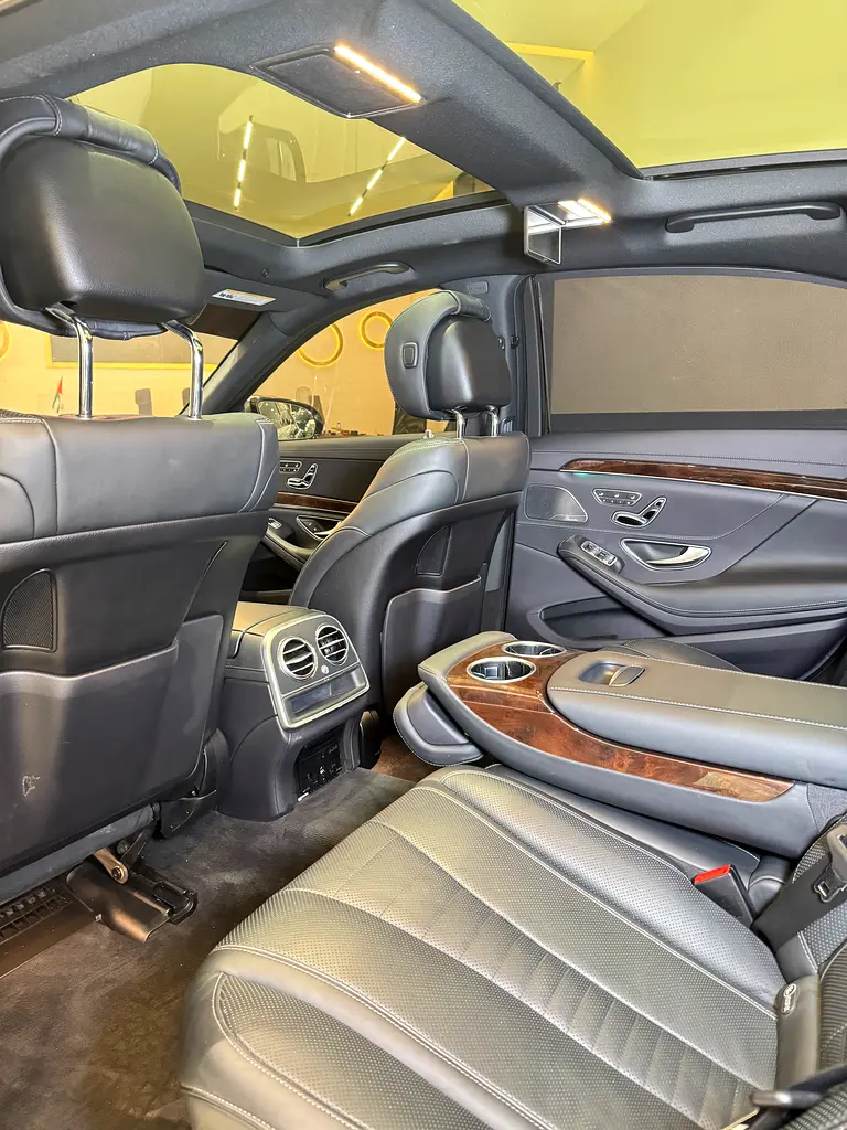 Mercedes-Benz S-Class S 560 4MATIC 2020 - American Specs - Image 14