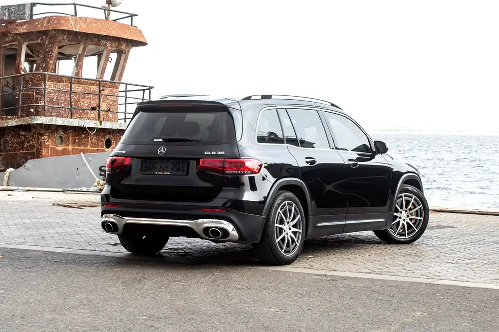 2999AED P/M With Zero Down Payment For 5 Years Mercedes-Benz GLB 35 AMG 4Matic 2022 - Image 8