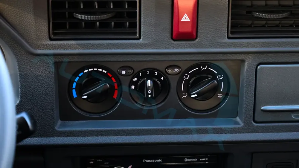 2025 CMC D260 Panel Van 2.4L RWD GCC 0Km With 3 Years Or 100,000 Km Warranty - Image 10